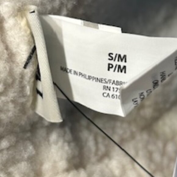 UGG Quilted/Fluff Reversible Bucket Hat main image 4
